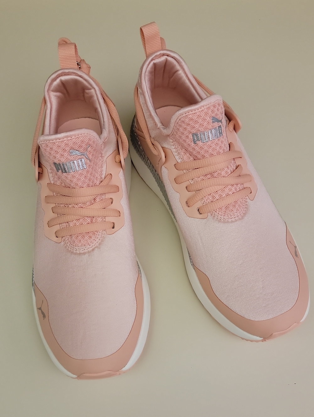 PUMA PACER NEXT CAGE WOMEN'S PEACH BUD SILVER SNEAKERS sz 7.5